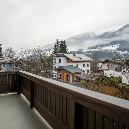 In Lengdorf Near Slopes, Cleaning Included Ferienhaus *